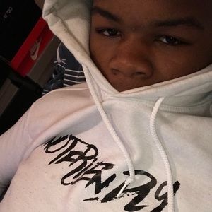 Meet your Posher, Javon